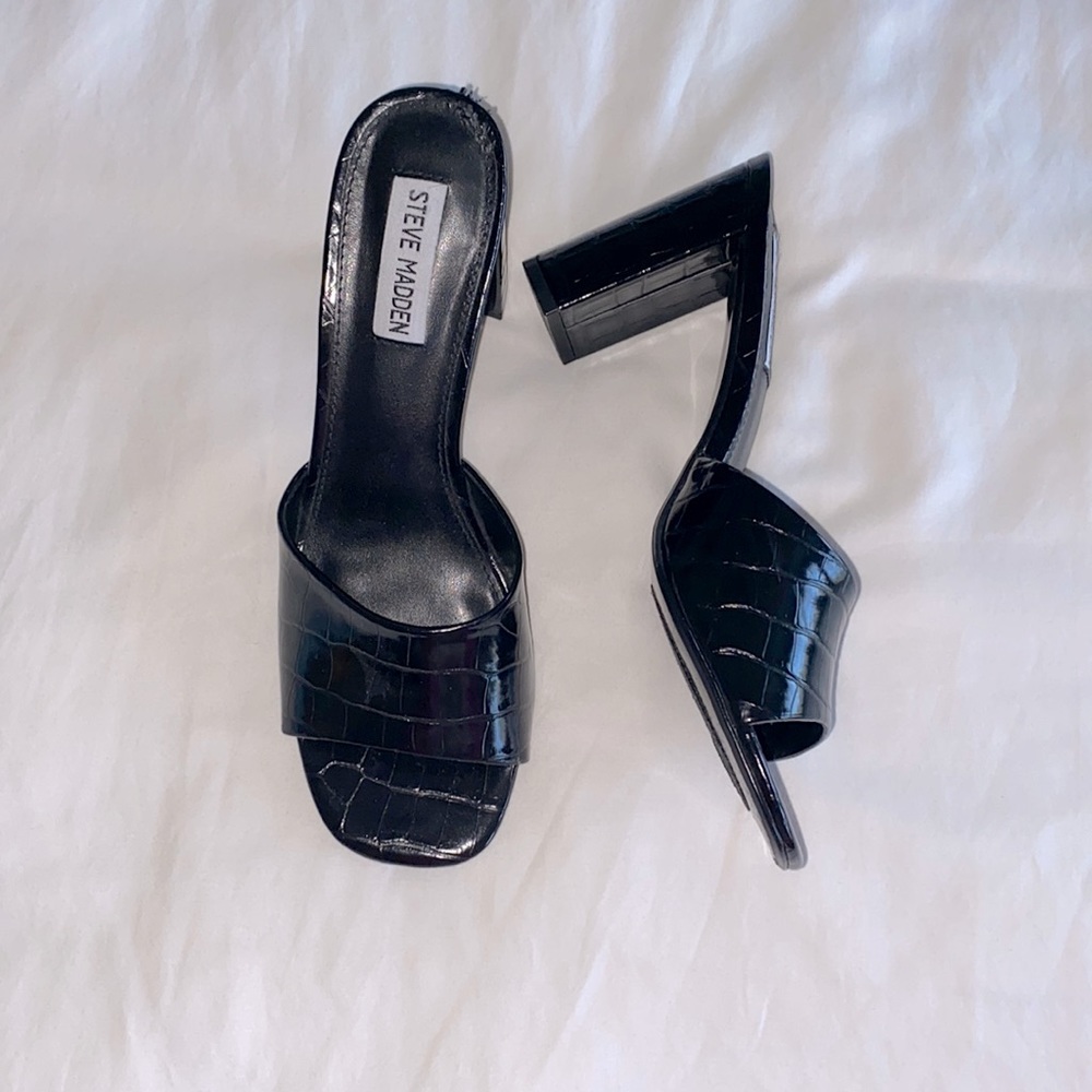 Steve Madden sandals size 8.5